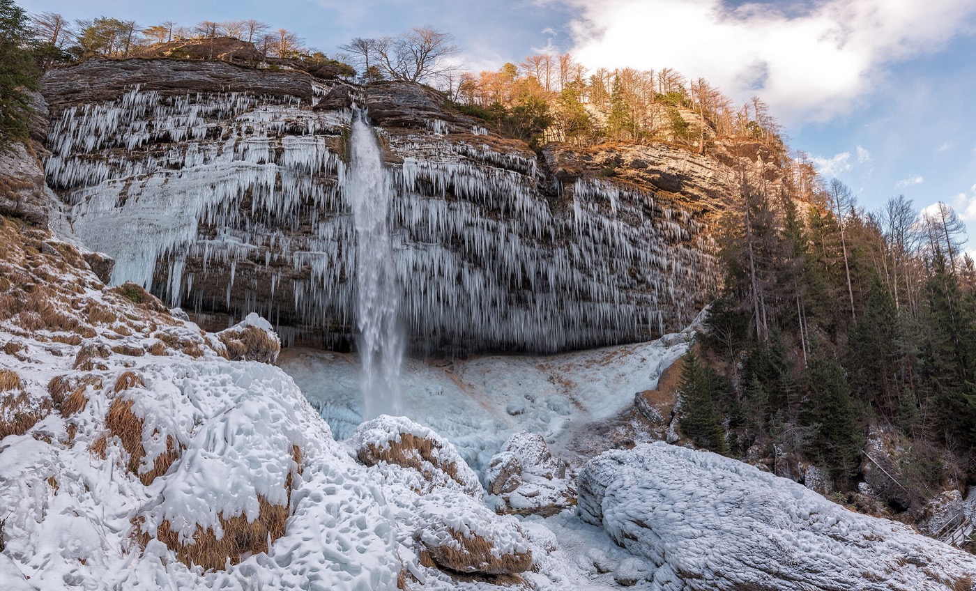 Водопад Перичник